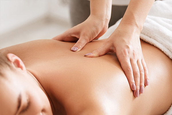 Tibetische Rückenmassage im Energie Atelier